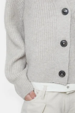 Cardigan Col En V
