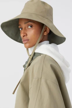 Chapeau De Pluie