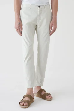 Clifton Slim Chino