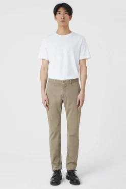 Clifton Slim Chino