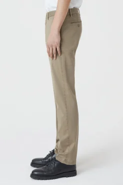 Clifton Slim Chino