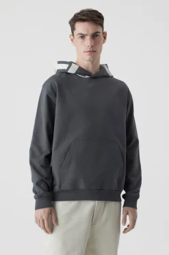 Hoodie A Logo