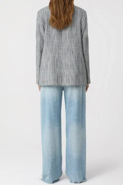 Lola Relaxed Blazer