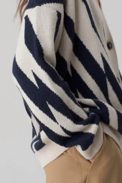 Relaxed Cardigan