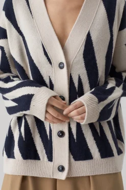 Relaxed Cardigan
