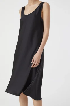 Robe En Viscose Melangee