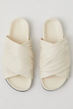 Sandales A Brides Croisees