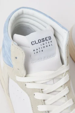 Sneaker High
