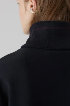 Troyer A Demi-Zip
