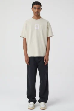 T-Shirt A Logo