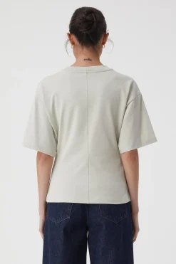 T-Shirt A Logo