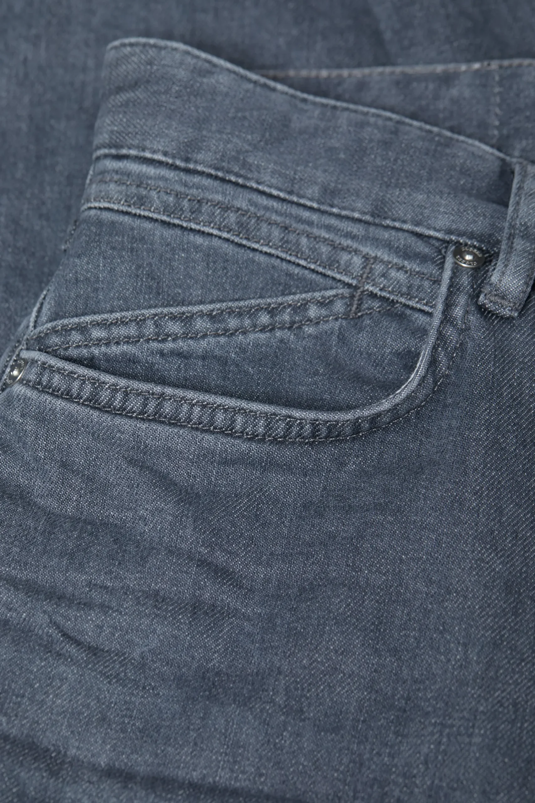 Unity Slim Denim